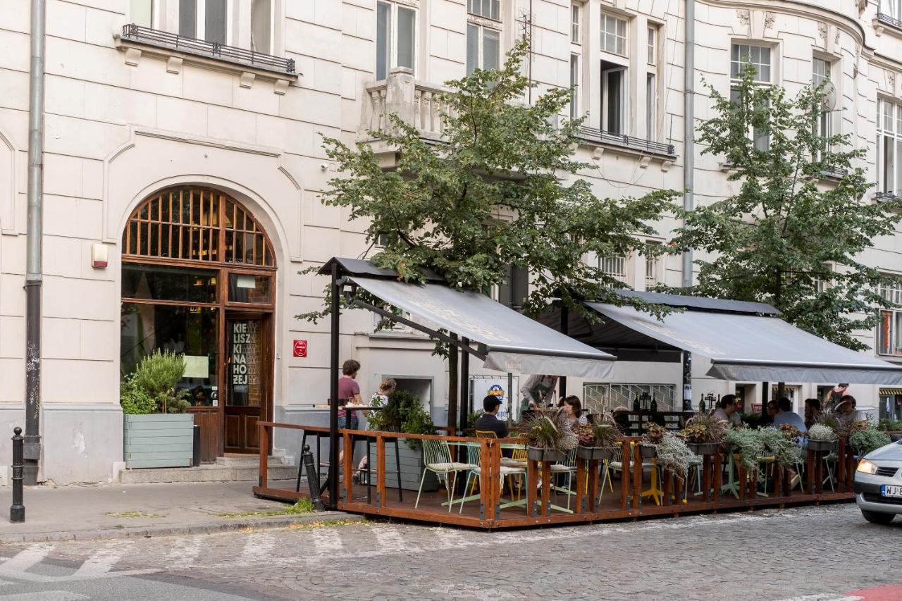 City Centre All In One Apartment Warschau Exterior foto